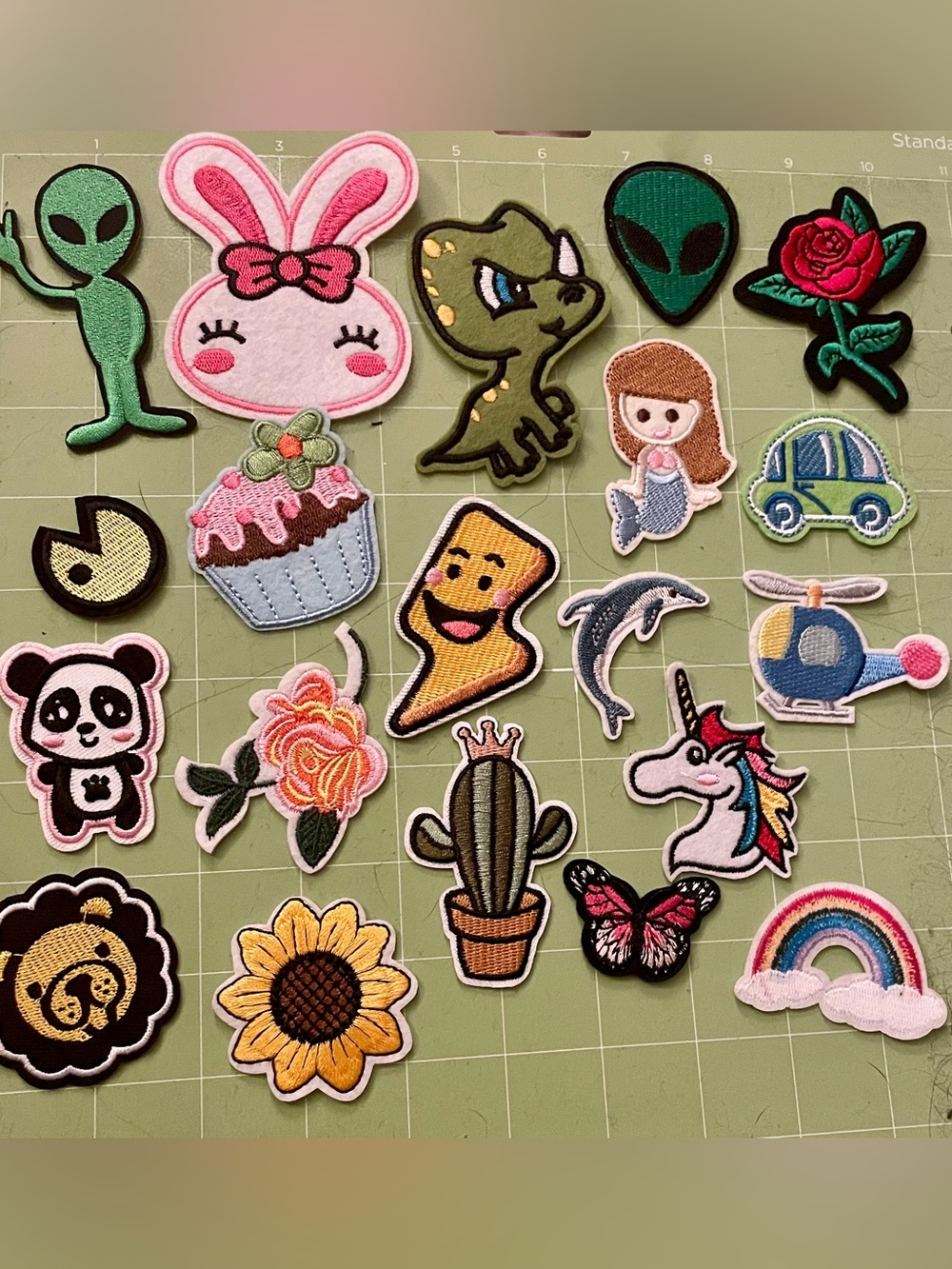 20 piece iron on patch set for kids girls